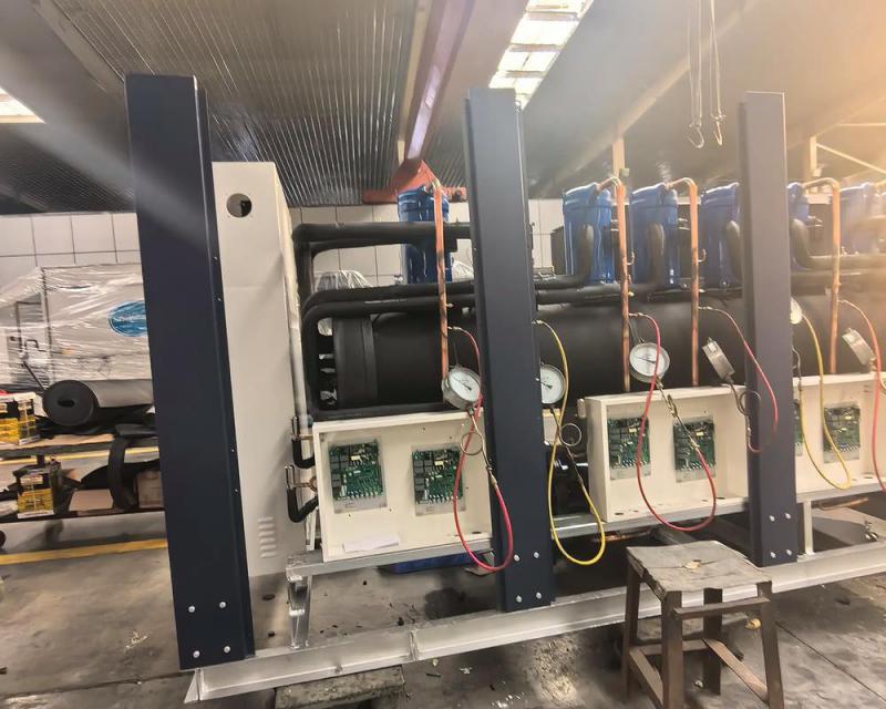 怎么判斷制冷機(jī)是否進(jìn)空氣？